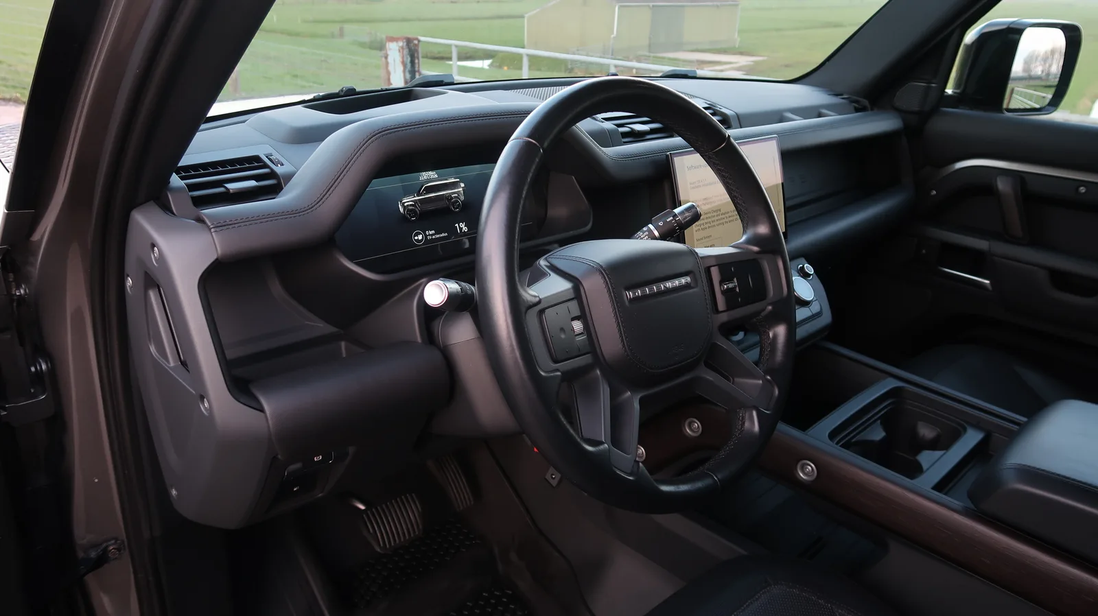 Land Rover Defender P400e 110 X-Dynamic HSE — foto 10