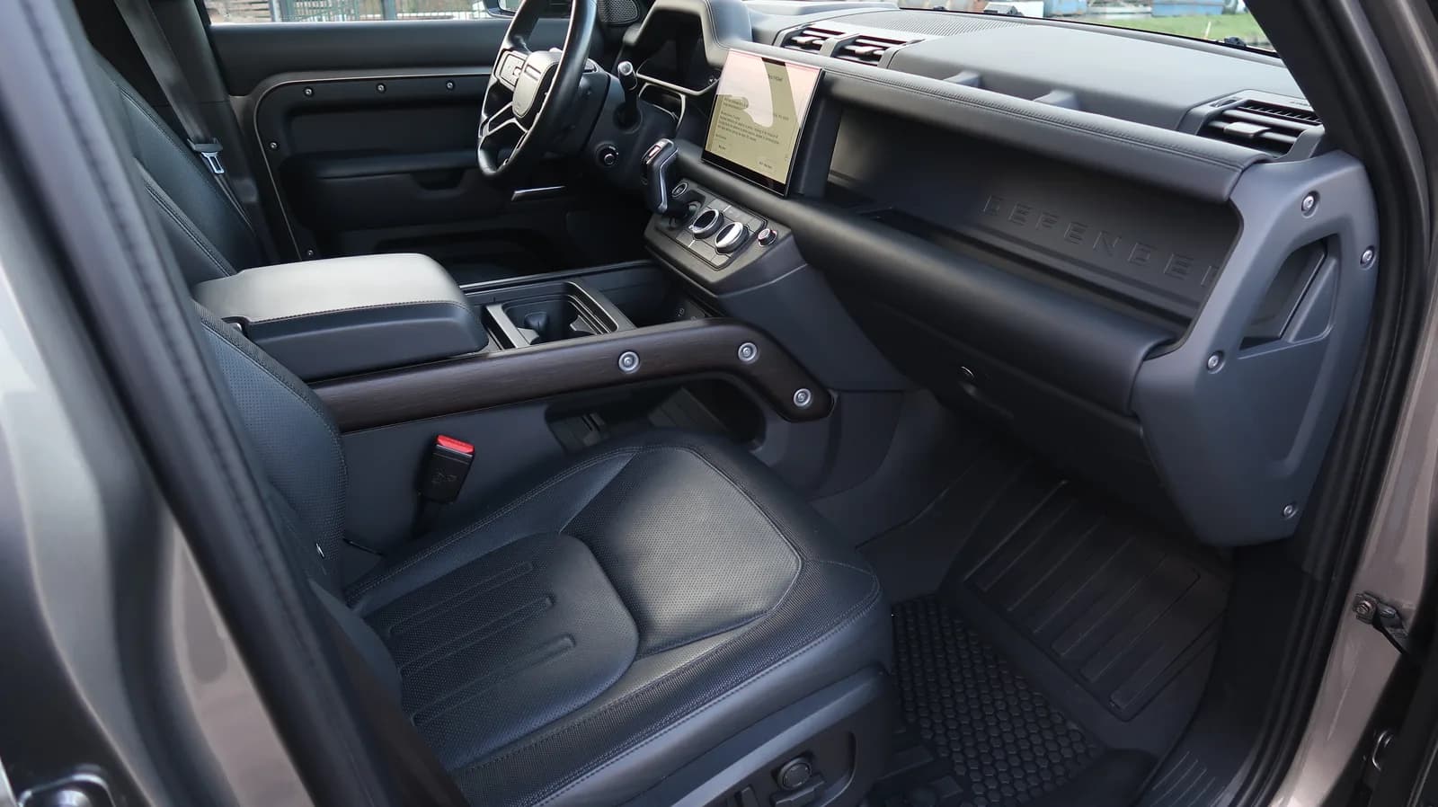 Land Rover Defender P400e 110 X-Dynamic HSE — foto 21