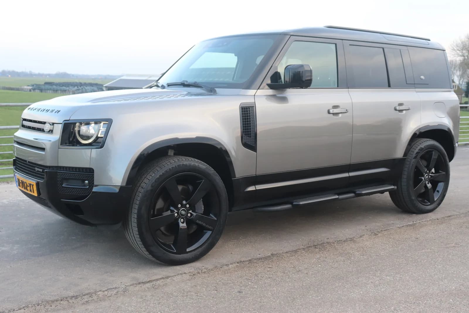 Land Rover Defender P400e 110 X-Dynamic HSE — foto 50