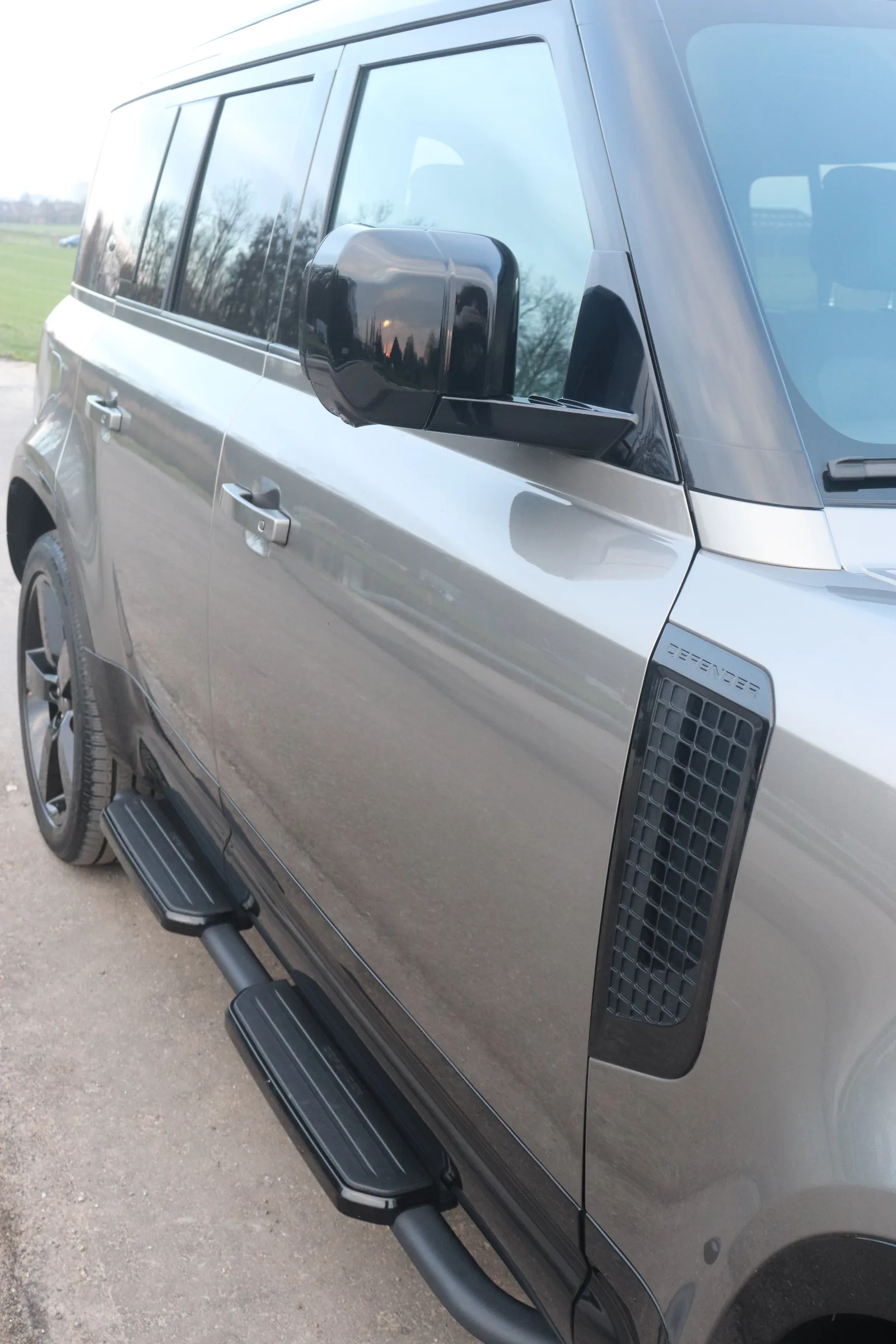 Land Rover Defender P400e 110 X-Dynamic HSE — foto 58