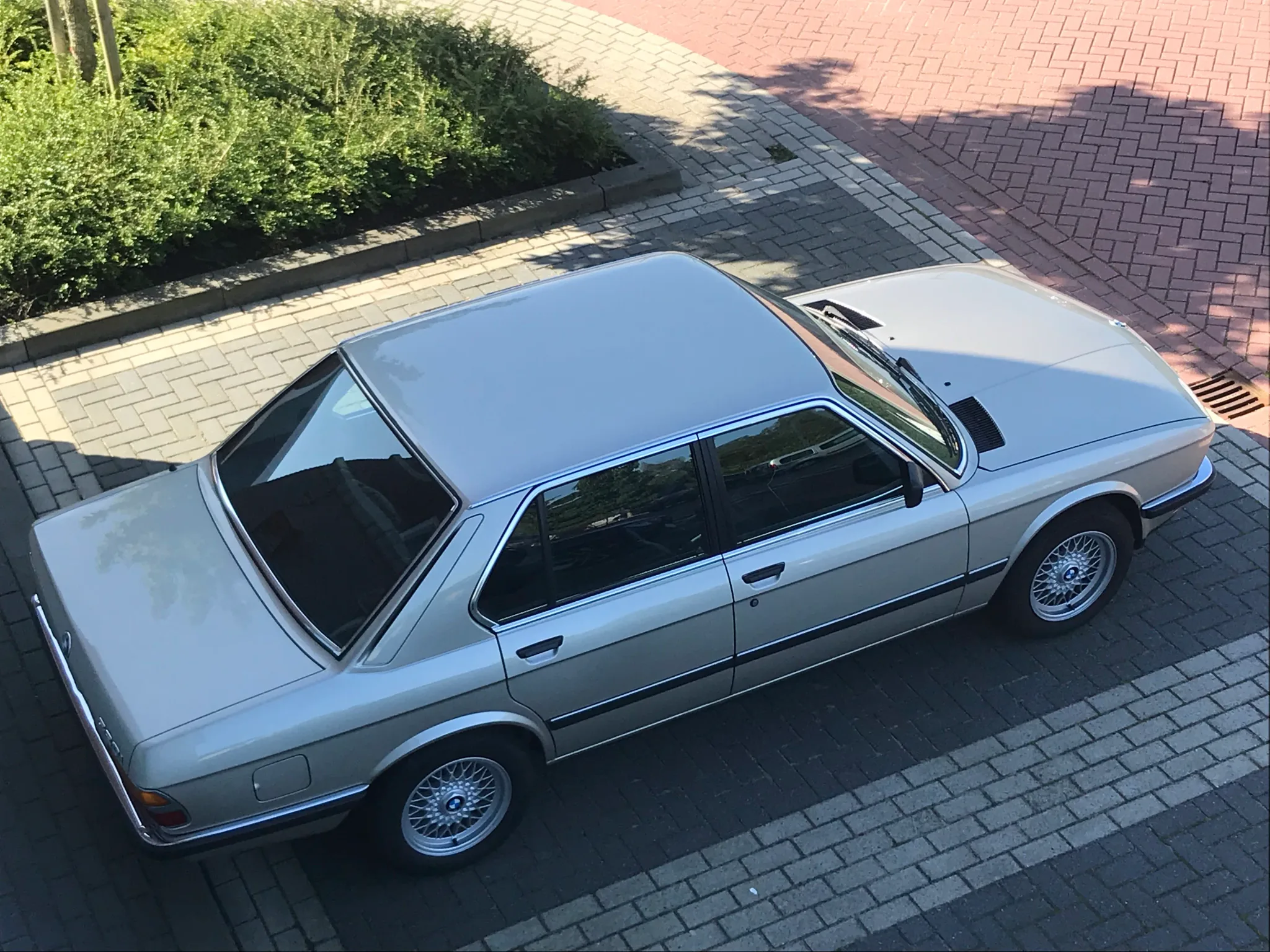 BMW E28 520i 1988