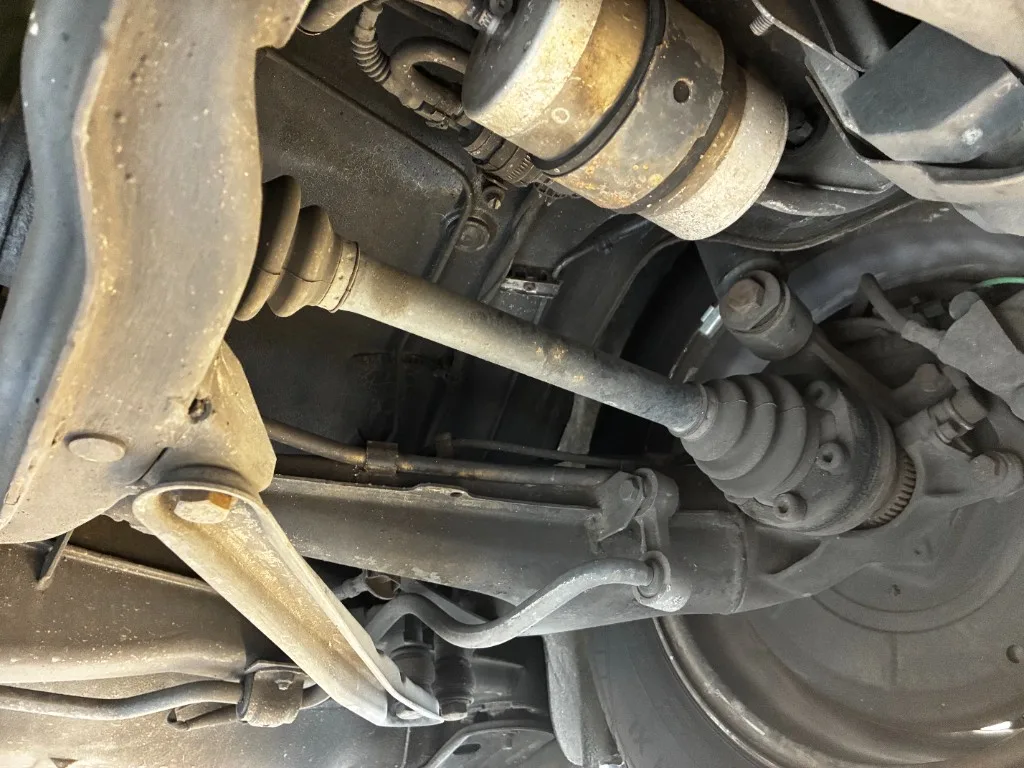 BMW E34 525i Sedan 1993 — foto 15