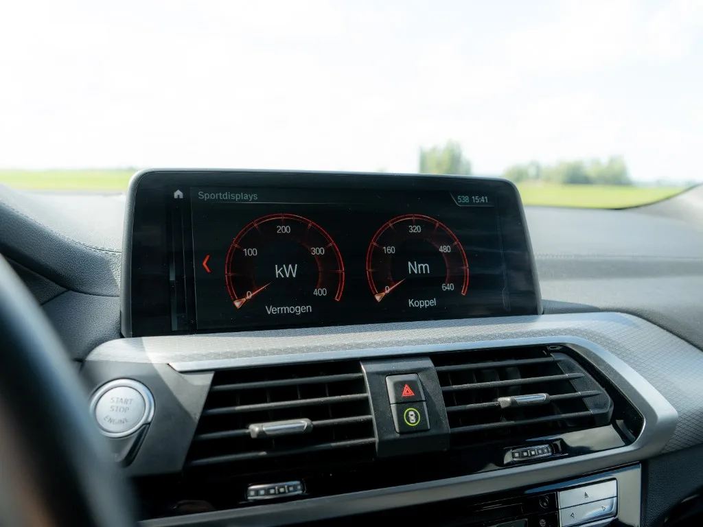 BMW X3 M40i 2017 — foto 34