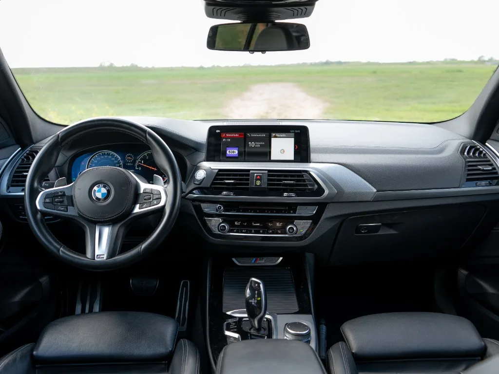BMW X3 M40i 2017 — foto 22