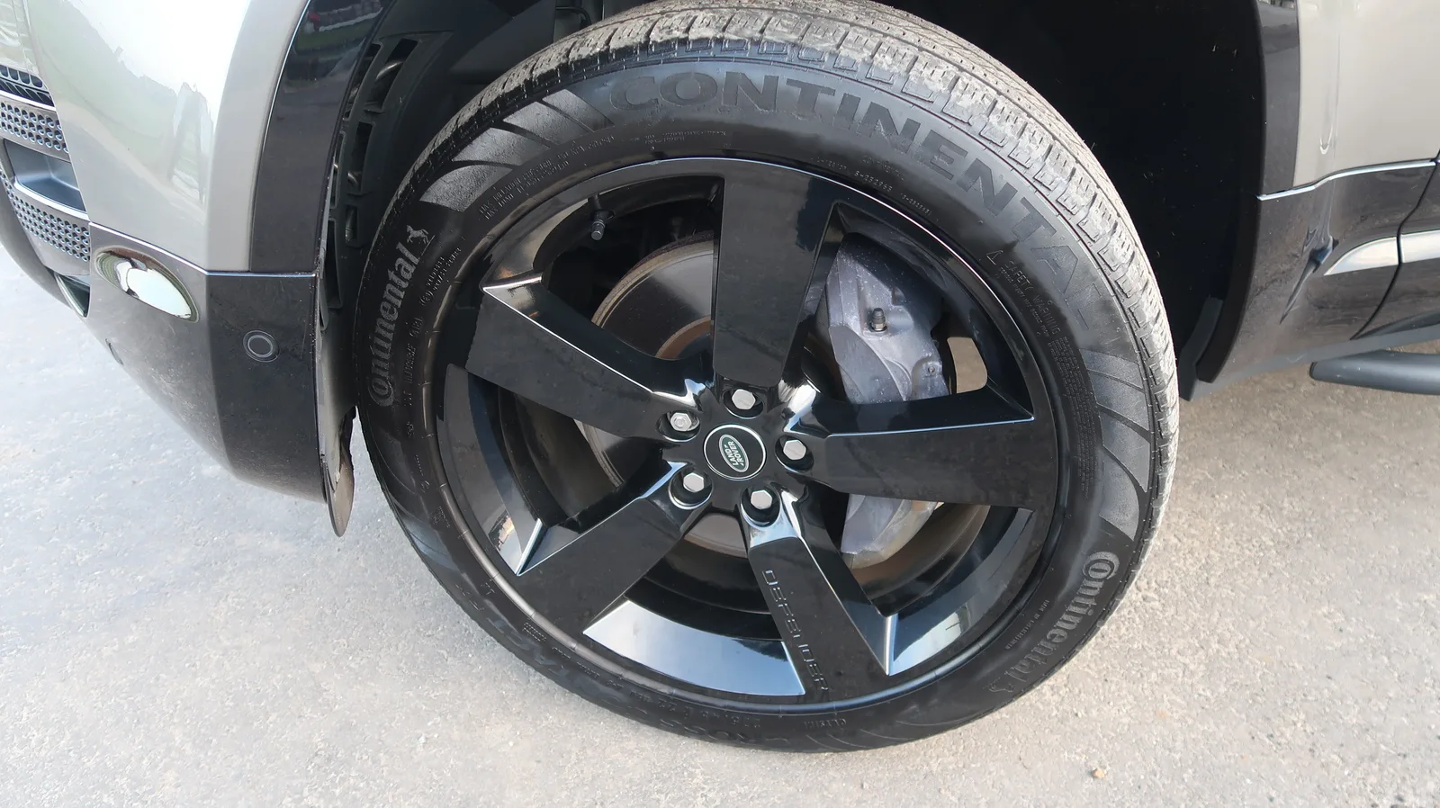 Land Rover Defender P400e 110 X-Dynamic HSE — foto 6