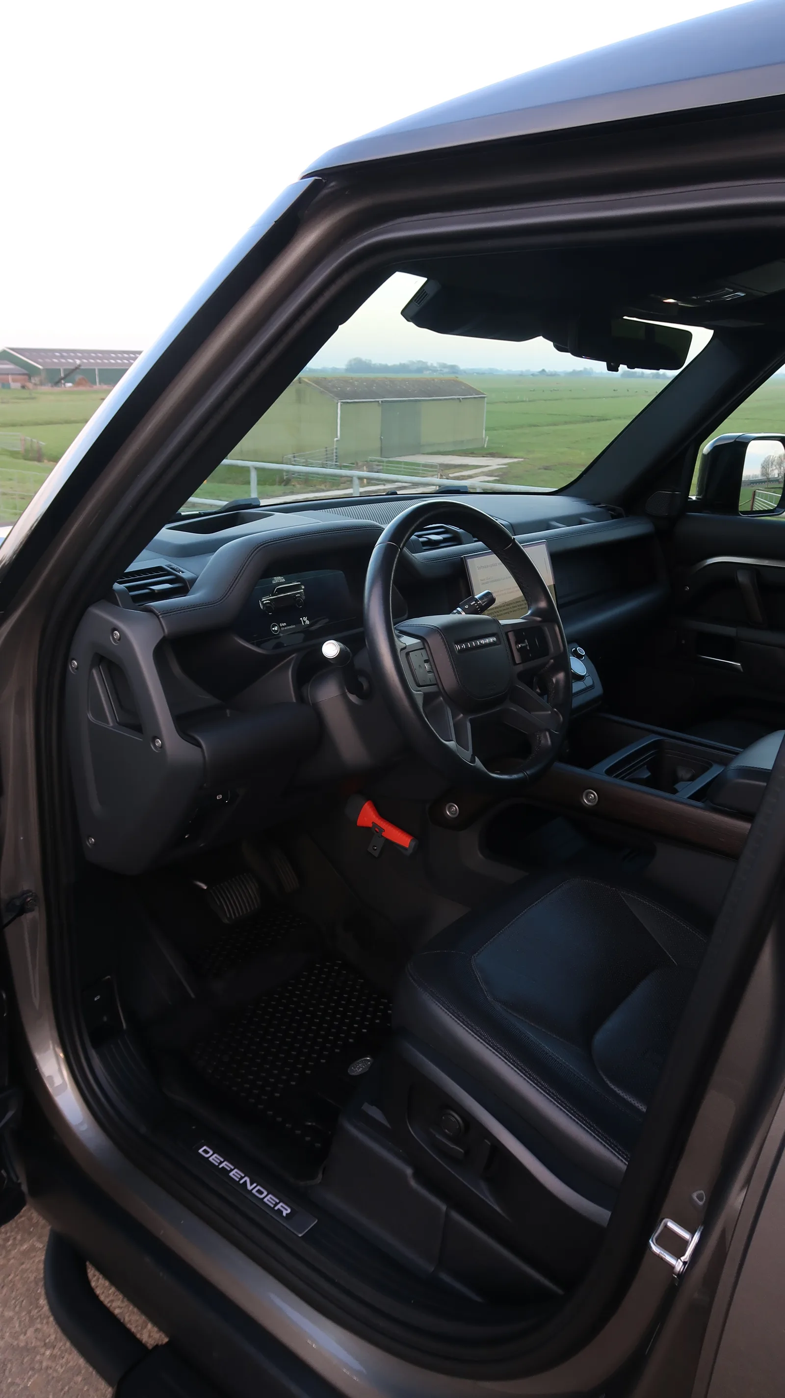 Land Rover Defender P400e 110 X-Dynamic HSE — foto 11