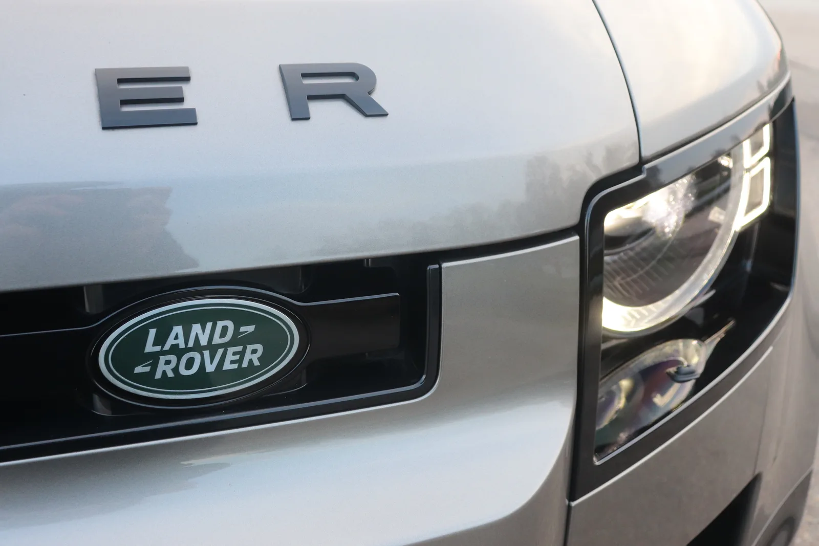 Land Rover Defender P400e 110 X-Dynamic HSE — foto 39