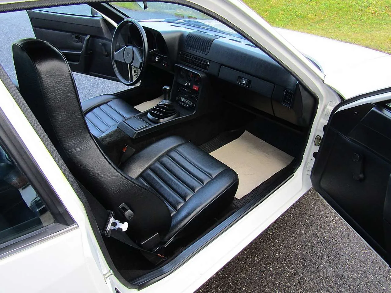 Porsche 924 2.0 1979 — foto 7